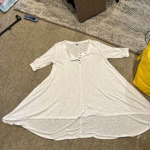 High-low triangle tshirt dress